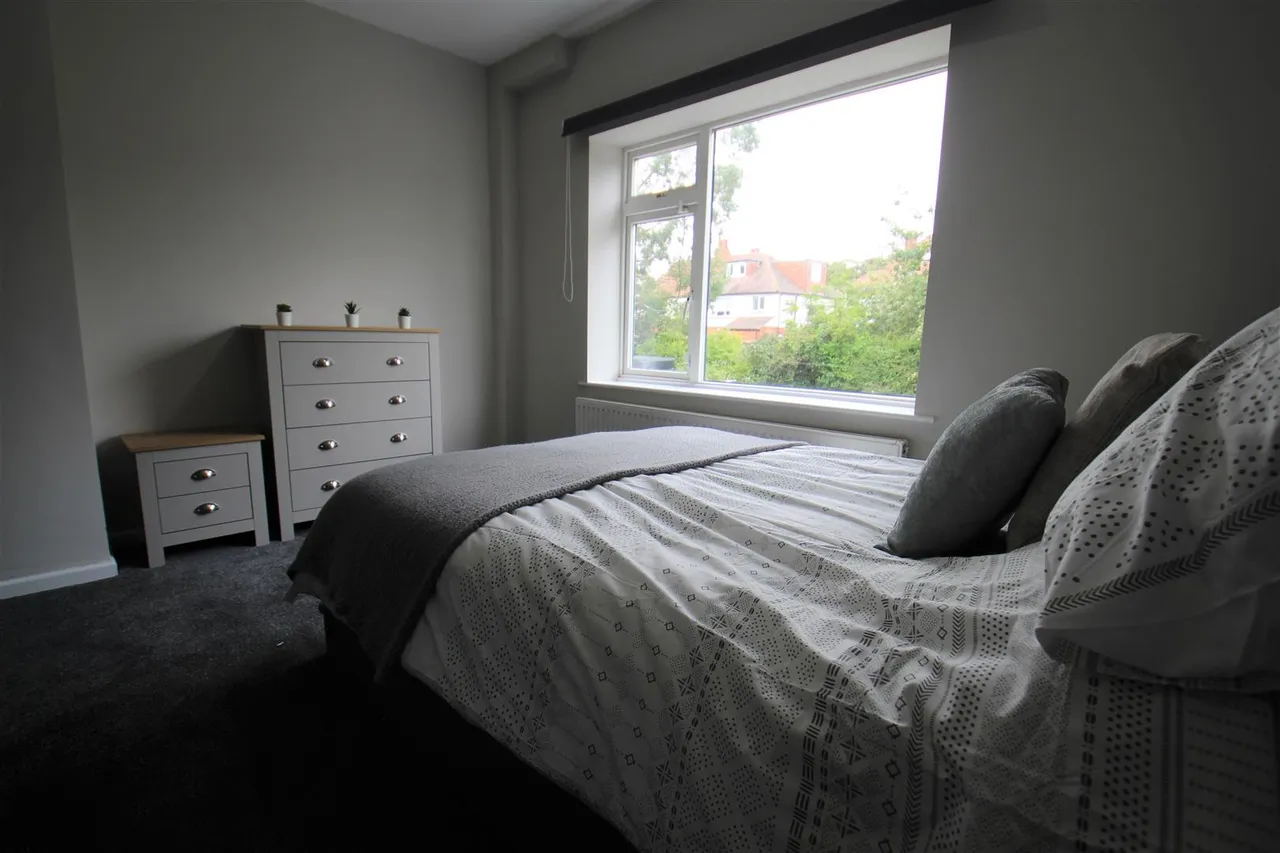 Becketts Park Crescent, Headingley, LS6, photo 24