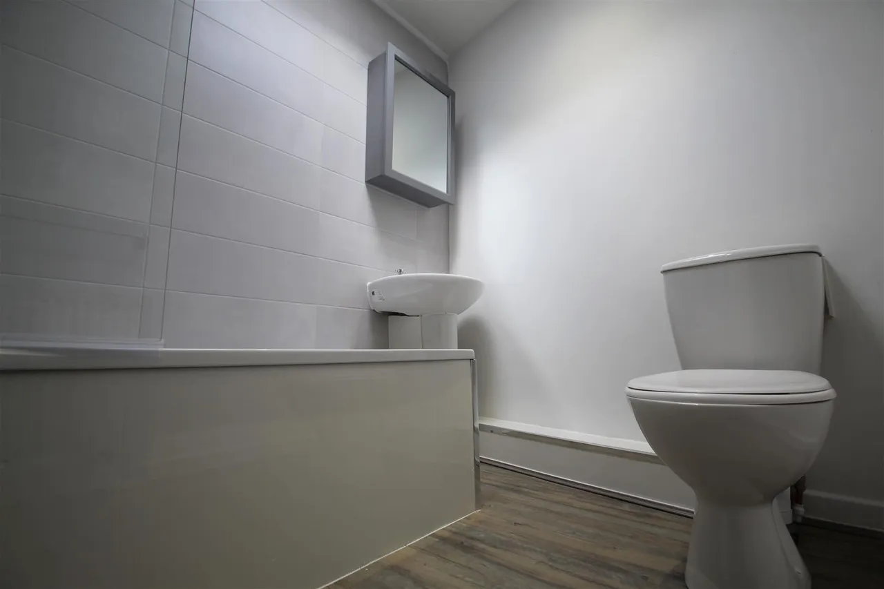 Becketts Park Crescent, Headingley, LS6, photo 10