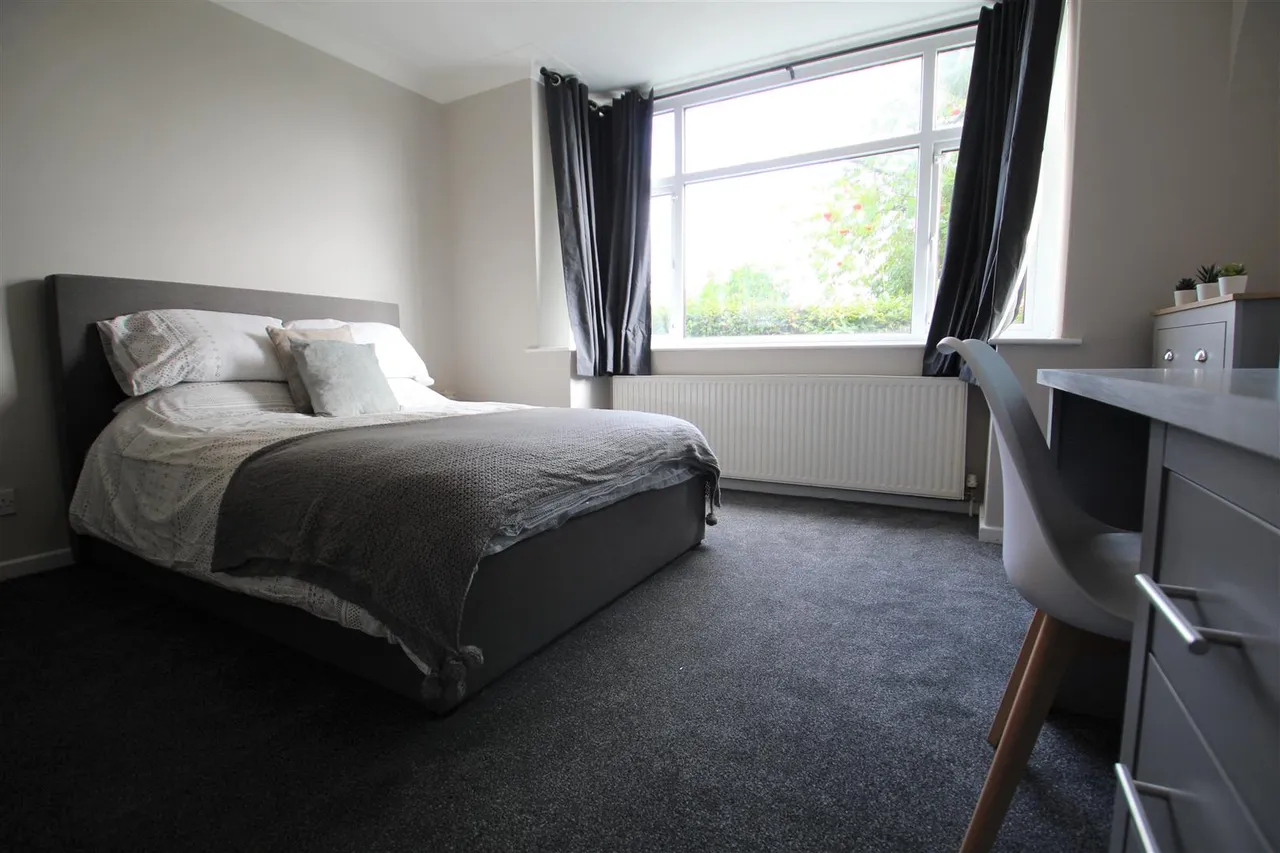 Becketts Park Crescent, Headingley, LS6, photo 5