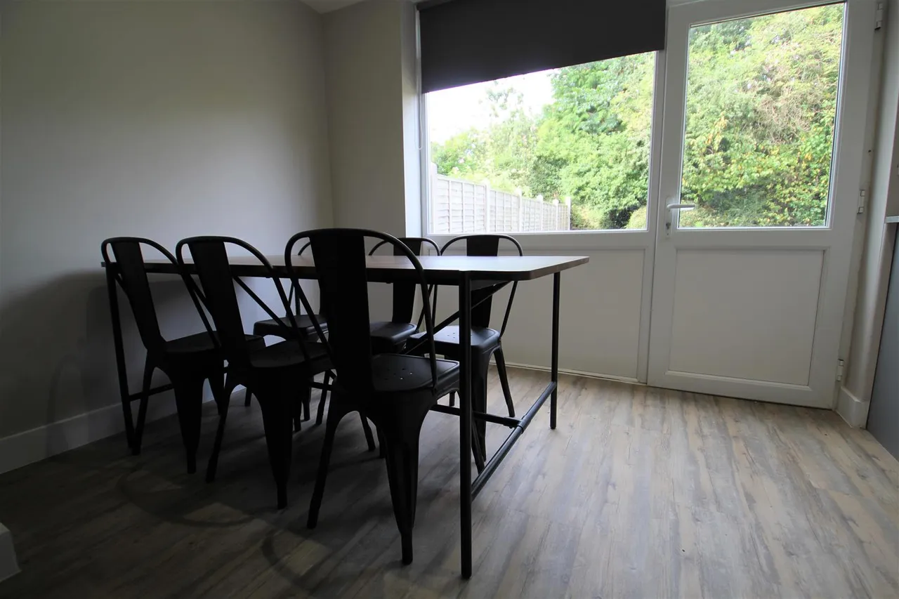 Becketts Park Crescent, Headingley, LS6, photo 31