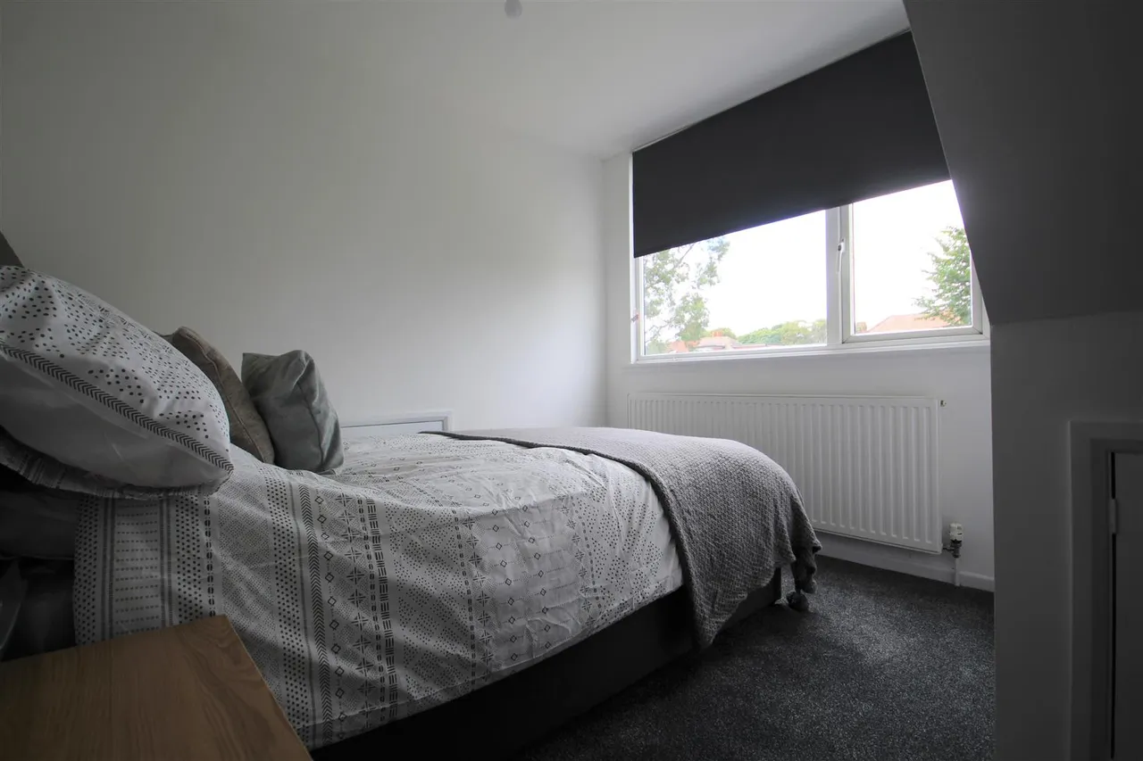 Becketts Park Crescent, Headingley, LS6, photo 26