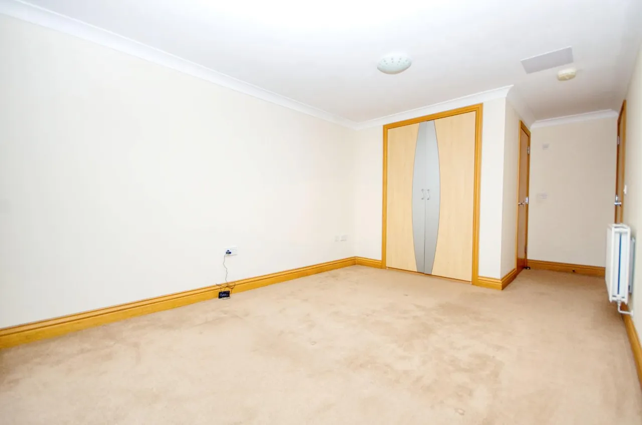 Charter House, 85 Canute Road, Ocean Village, Southampton, SO14 3FY, photo 6
