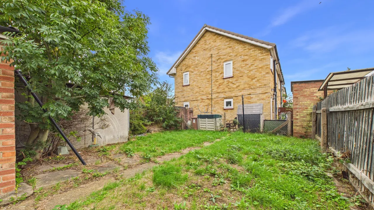 Lavender Crescent, Peterborough, PE1, photo 19