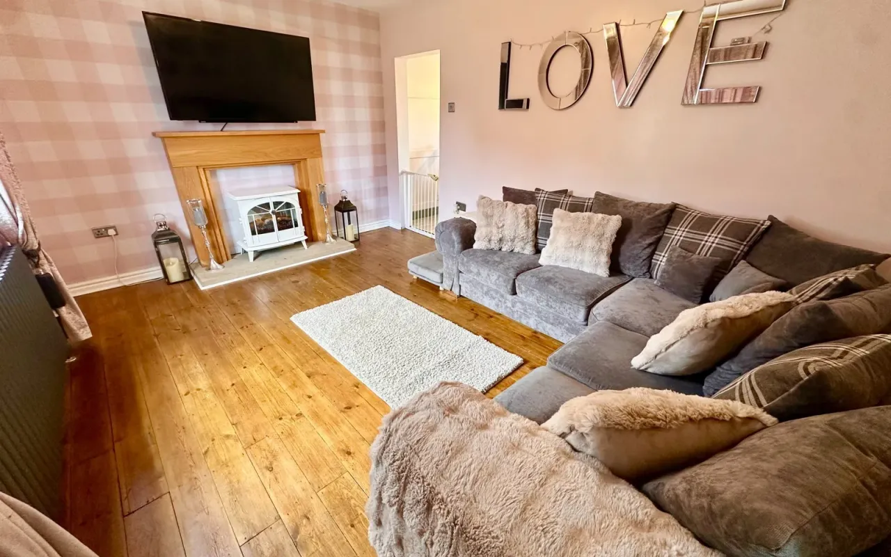 Steadfield Road, Hoyland, photo 3