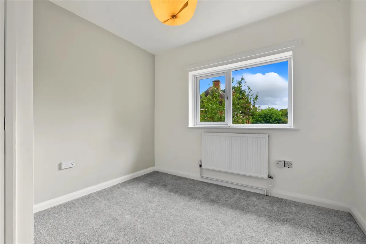 Longmead Drive, Nottingham, NG5, photo 6