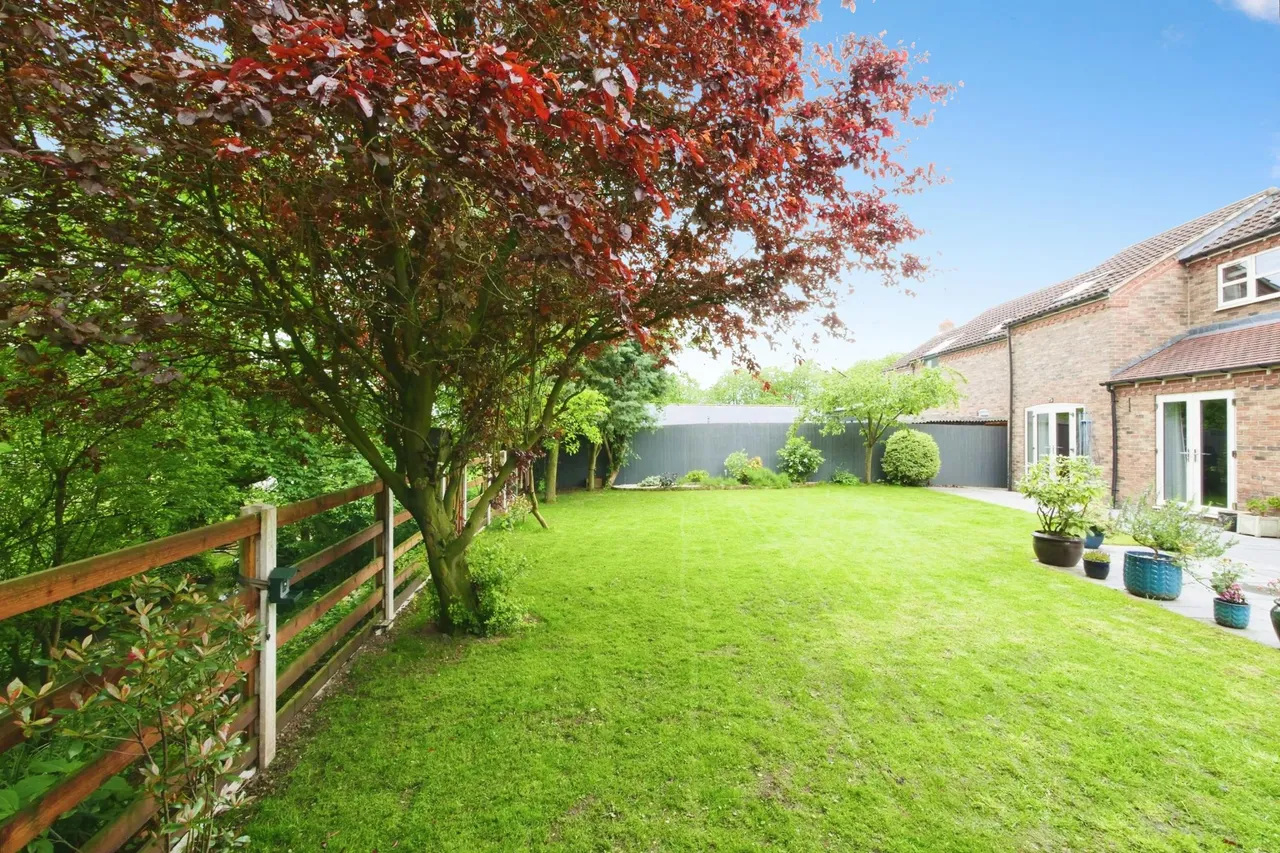 Roman Close, Hayton, YO42, photo 25