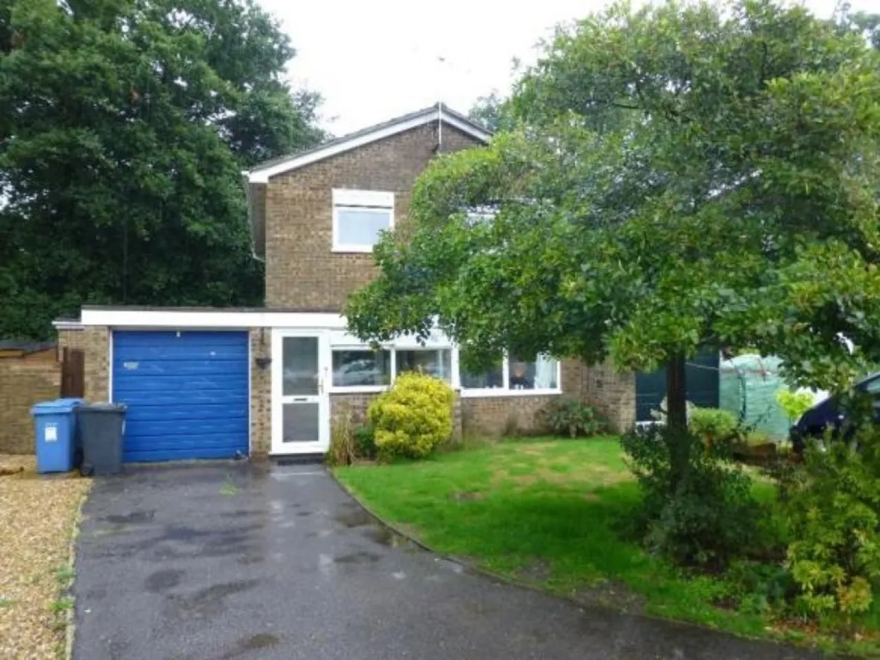 4 bed house to rent, Yateley, GU46