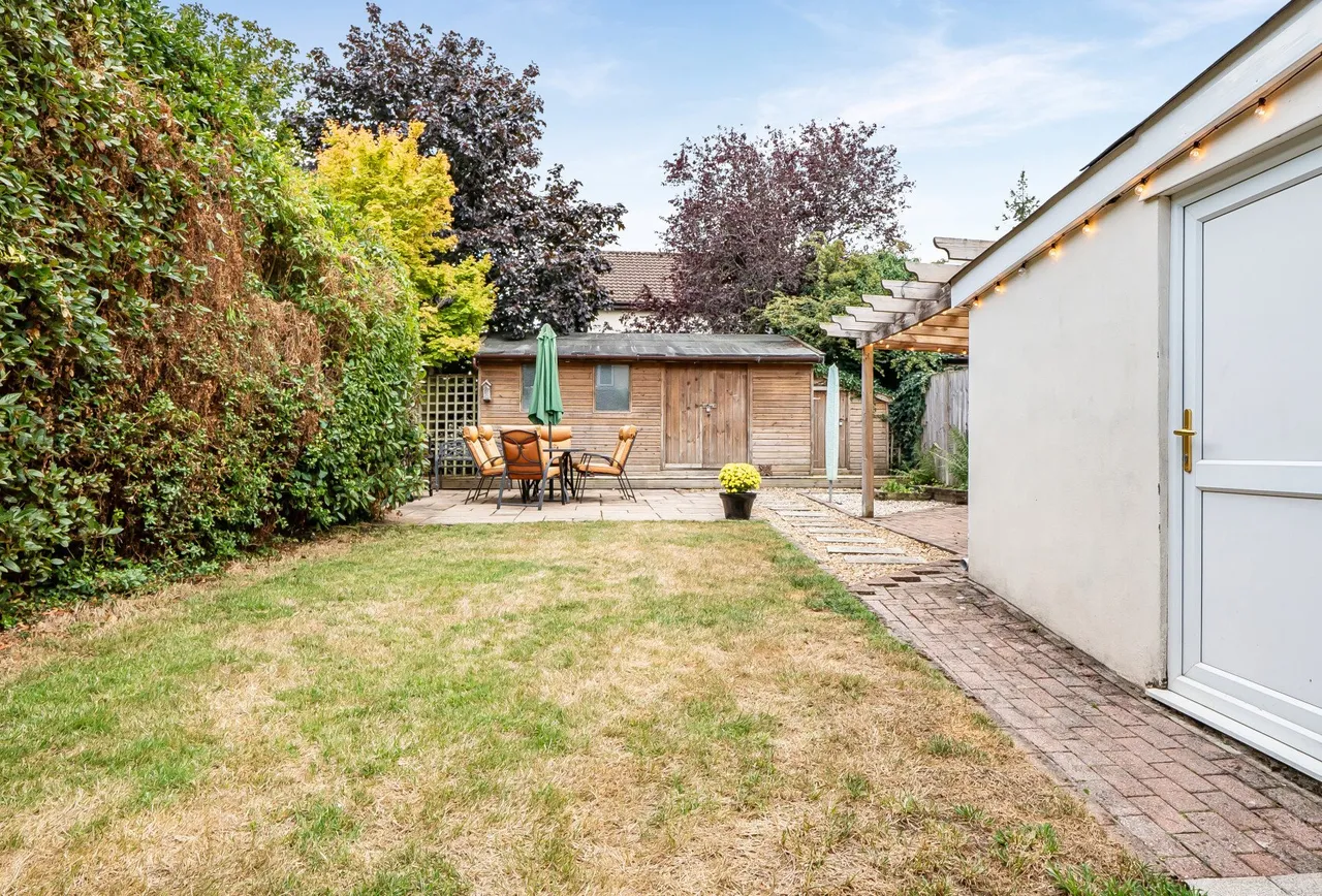 Bradley Avenue, Gloucestershire, Winterbourne, BS36 1HX, photo 21