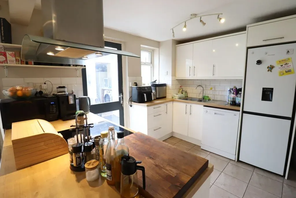 Westminster Drive, Bletchley, Milton Keynes, Buckinghamshire, MK3 6LG, photo 3