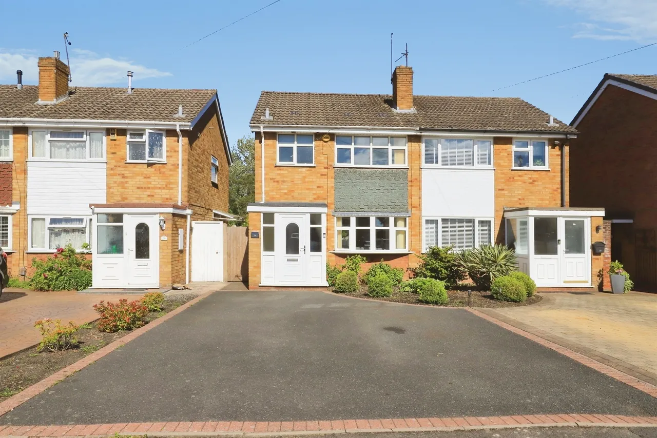 3 bed house for sale, Kemsey Drive, Bilston, WV14