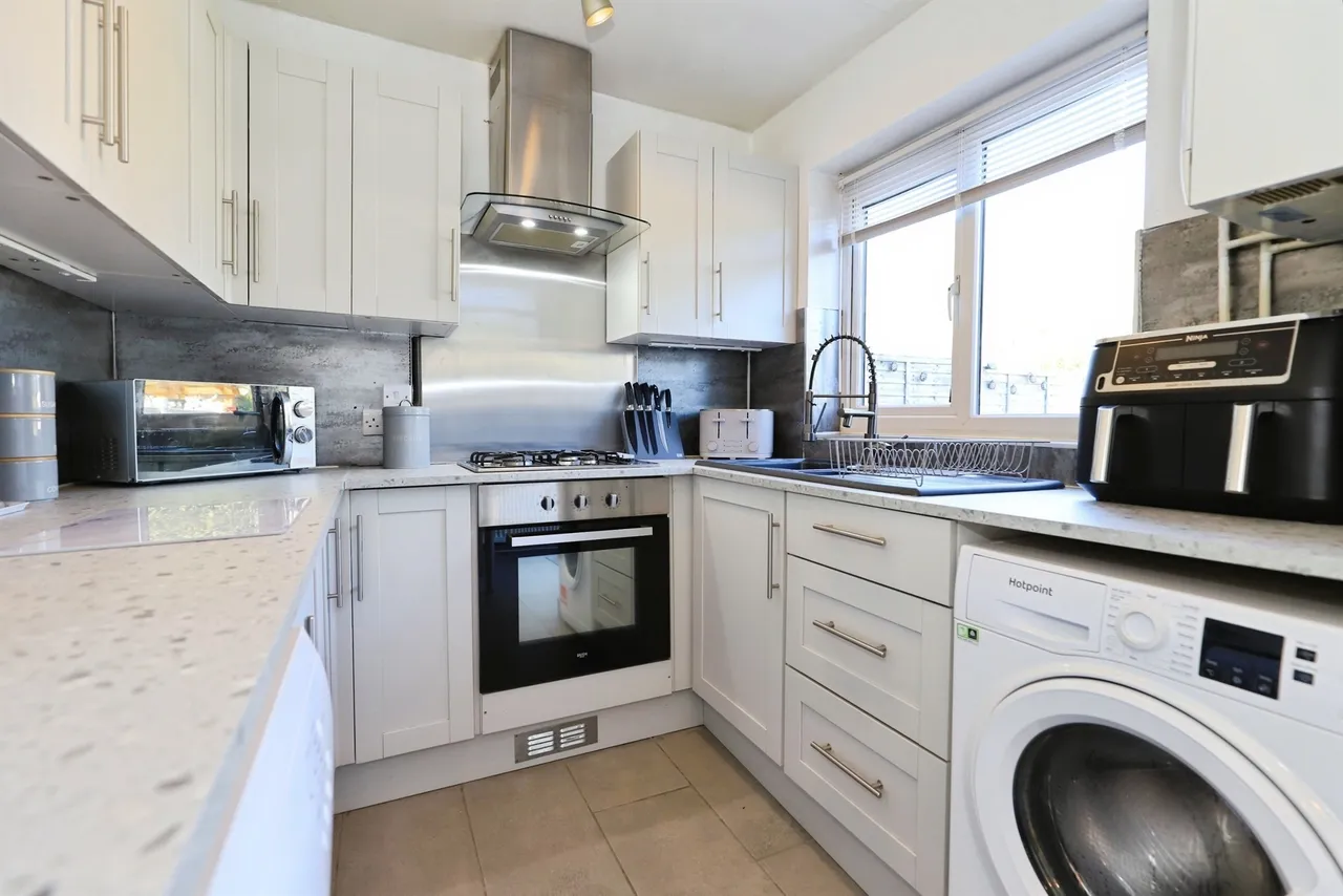 Kemsey Drive, Bilston, WV14, photo 7