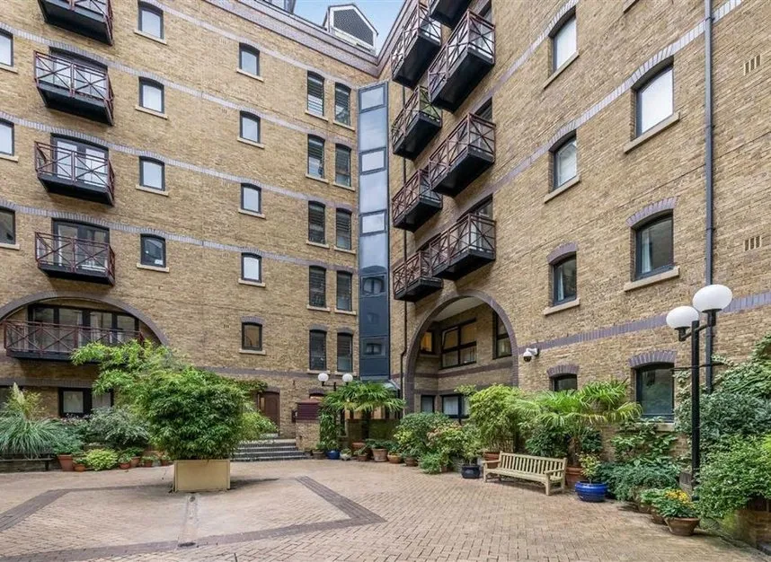 2 bed flat to rent — Mill Street, Shad Thames, SE1
