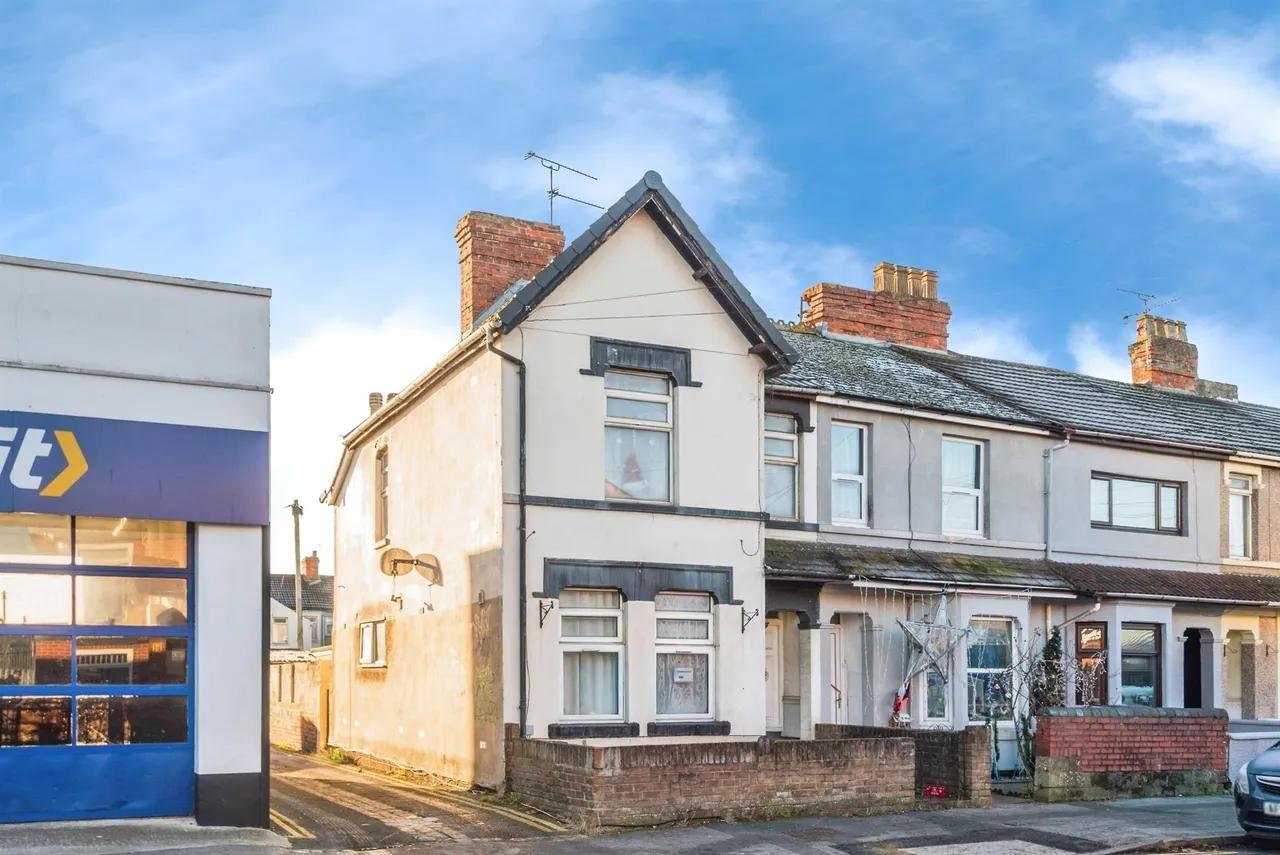 3 bed flat for sale, Station Road, Swindon, SN1