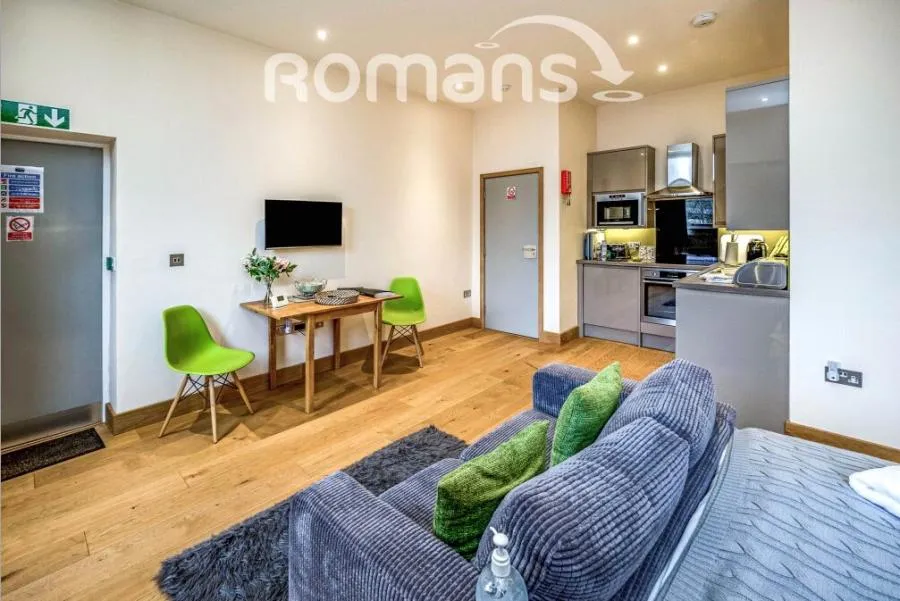 Hughenden Road, High Wycombe, HP13, photo 3