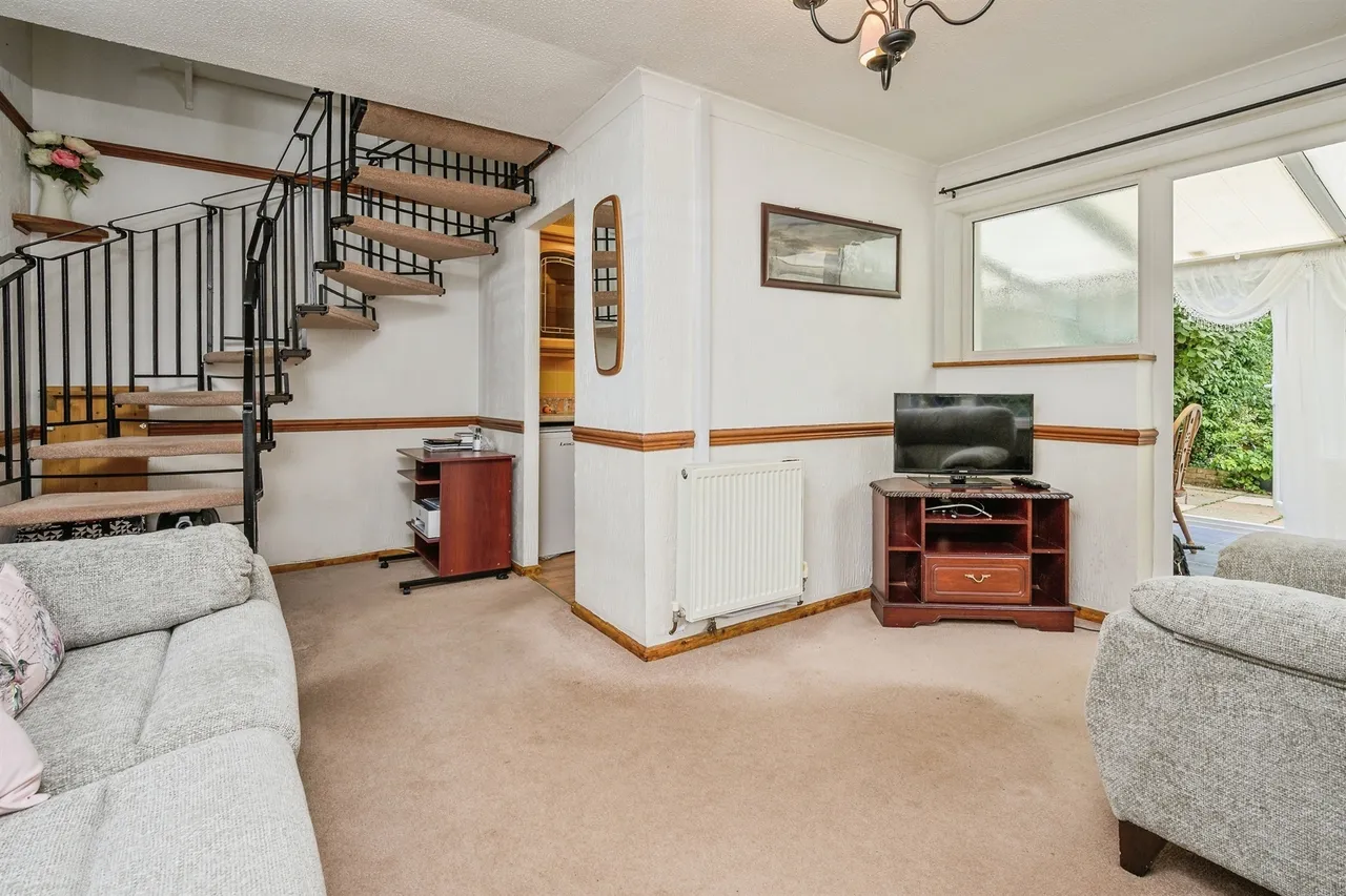 St. Boniface Drive, Plymouth, photo 2