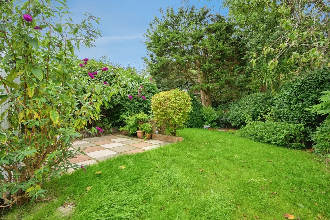 St. Boniface Drive, Plymouth, photo 11