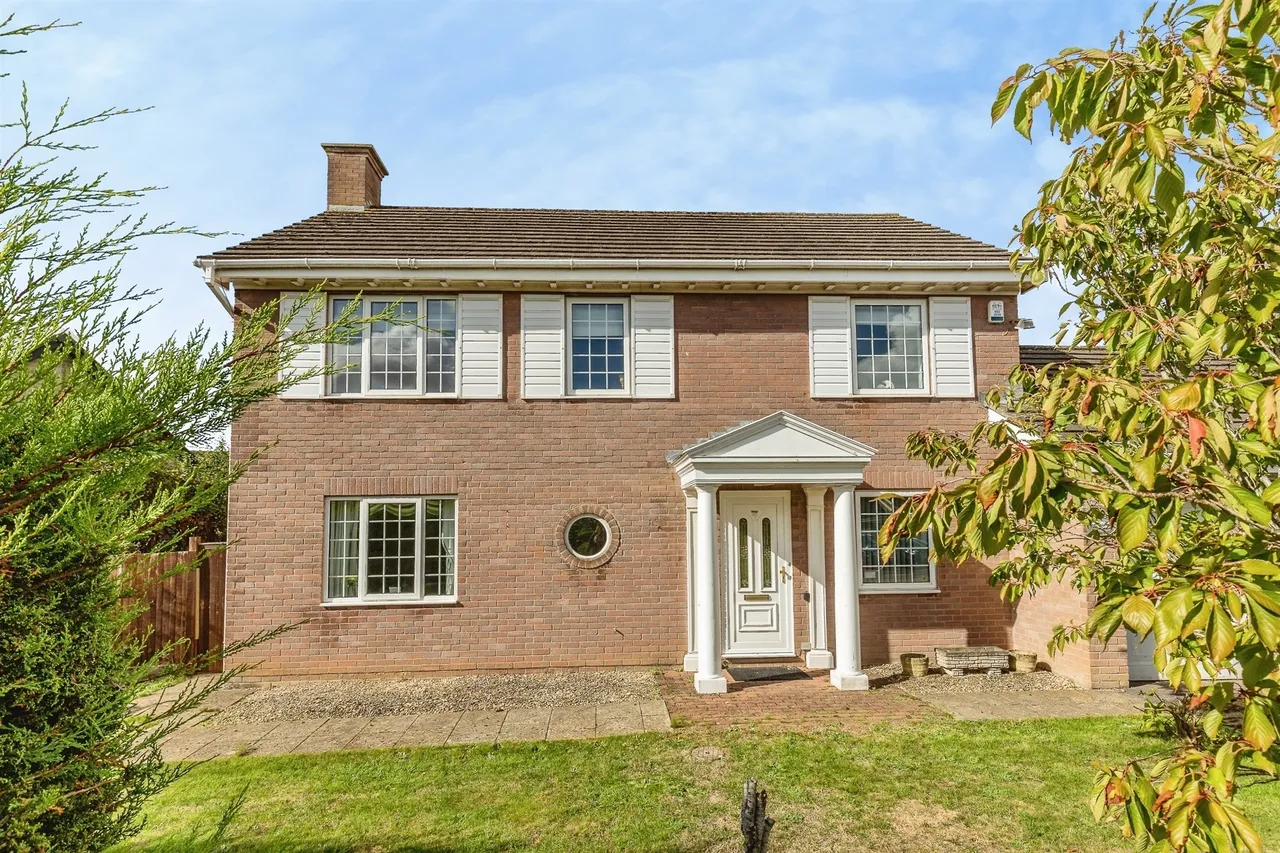 Tyler Close, Hanham, BS15, photo 5