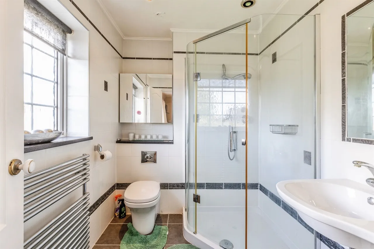 Tyler Close, Hanham, BS15, photo 12