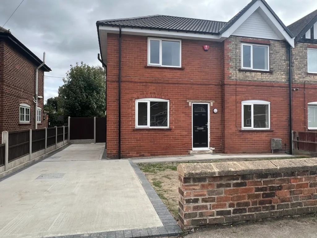 Droversdale Road, Bircotes, DN11, photo 2