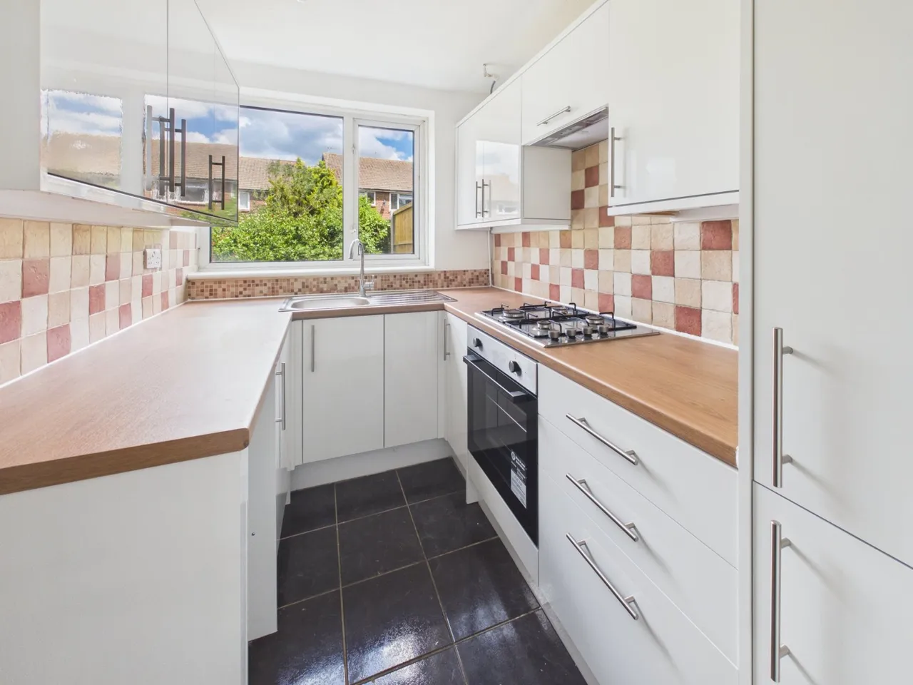 Langley, Berkshire, photo 9