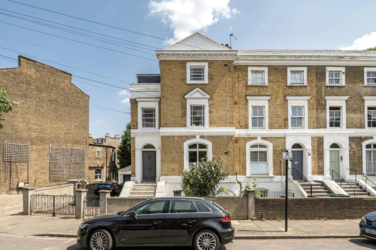 1 bed flat for sale, Lysander Grove, Archway, N19