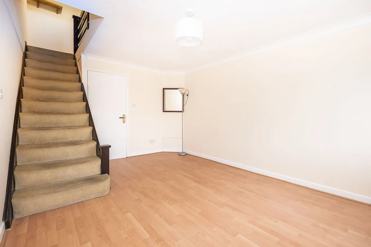 Vale Road South, Surbiton, KT6, photo 3