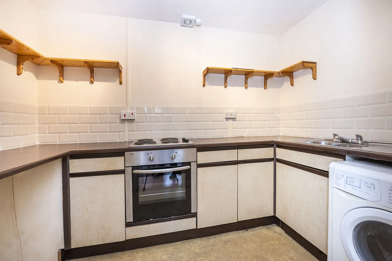 Vale Road South, Surbiton, KT6, photo 4