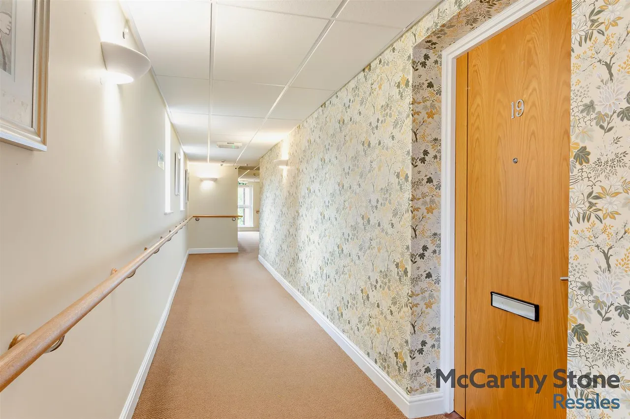 Cotton Lane, Bury St. Edmunds, IP33, photo 14