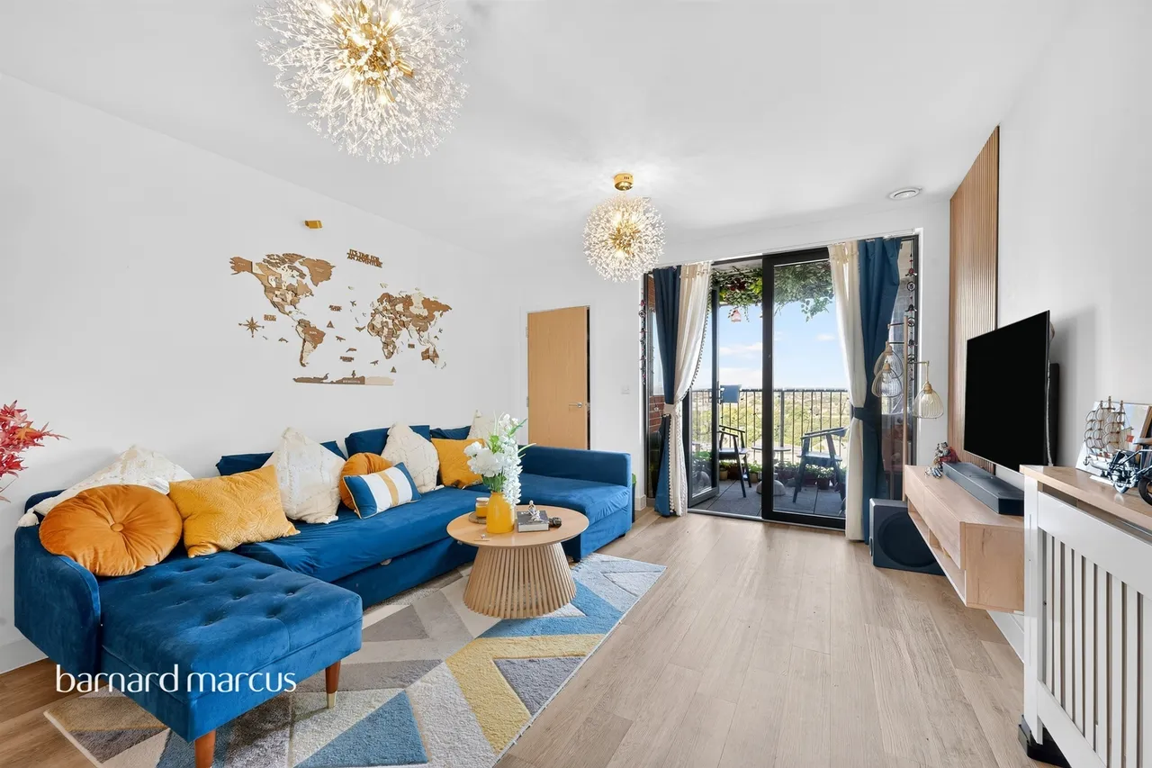 2 bed flat for sale, High Street, Sutton, SM1