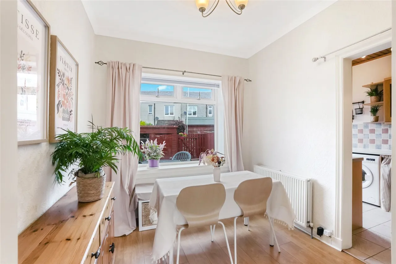 Blythswood Crescent, Largs, North Ayrshire, KA30, photo 4