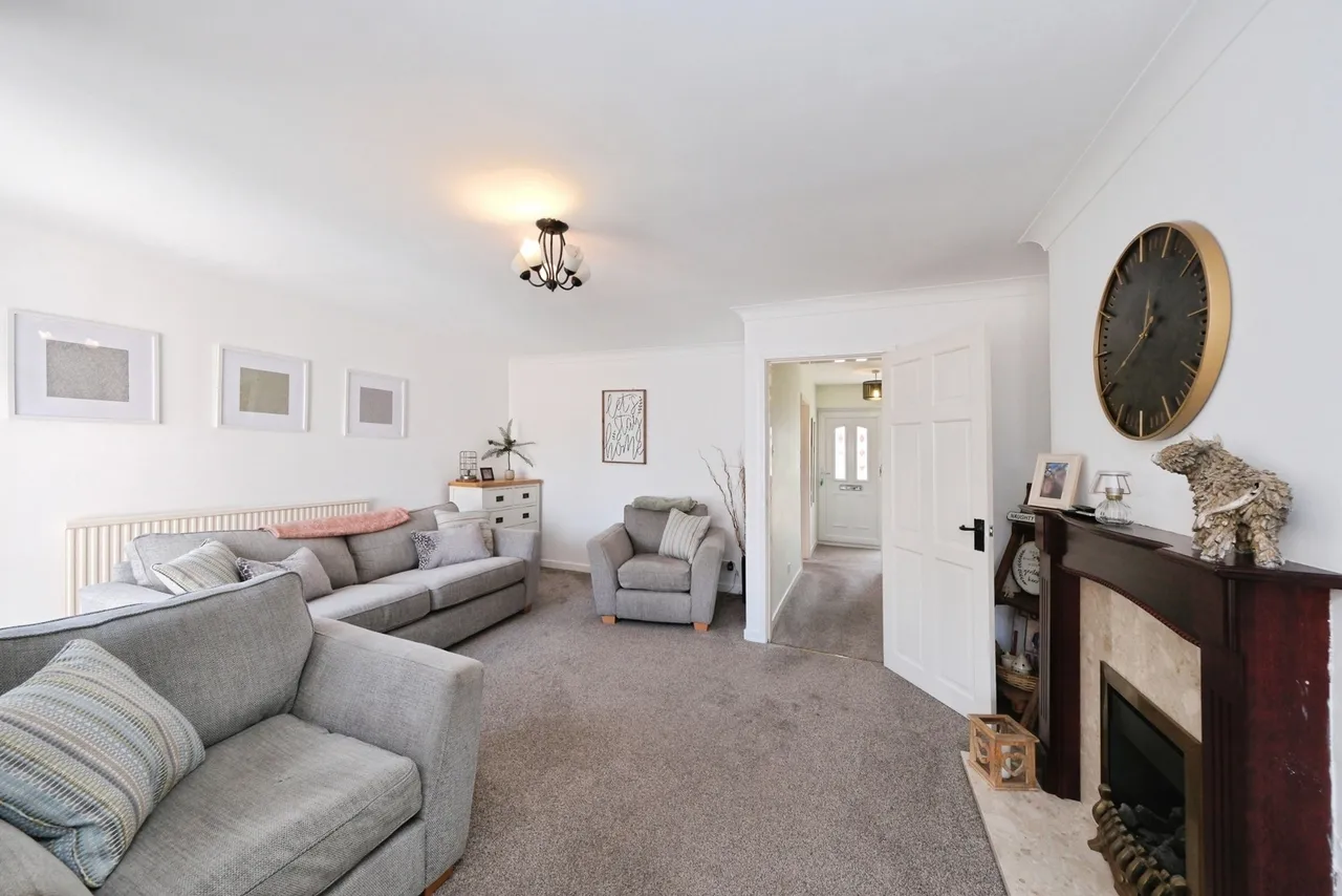 Ramsker Drive, Armthorpe, Doncaster, South Yorkshire, DN3, photo 8