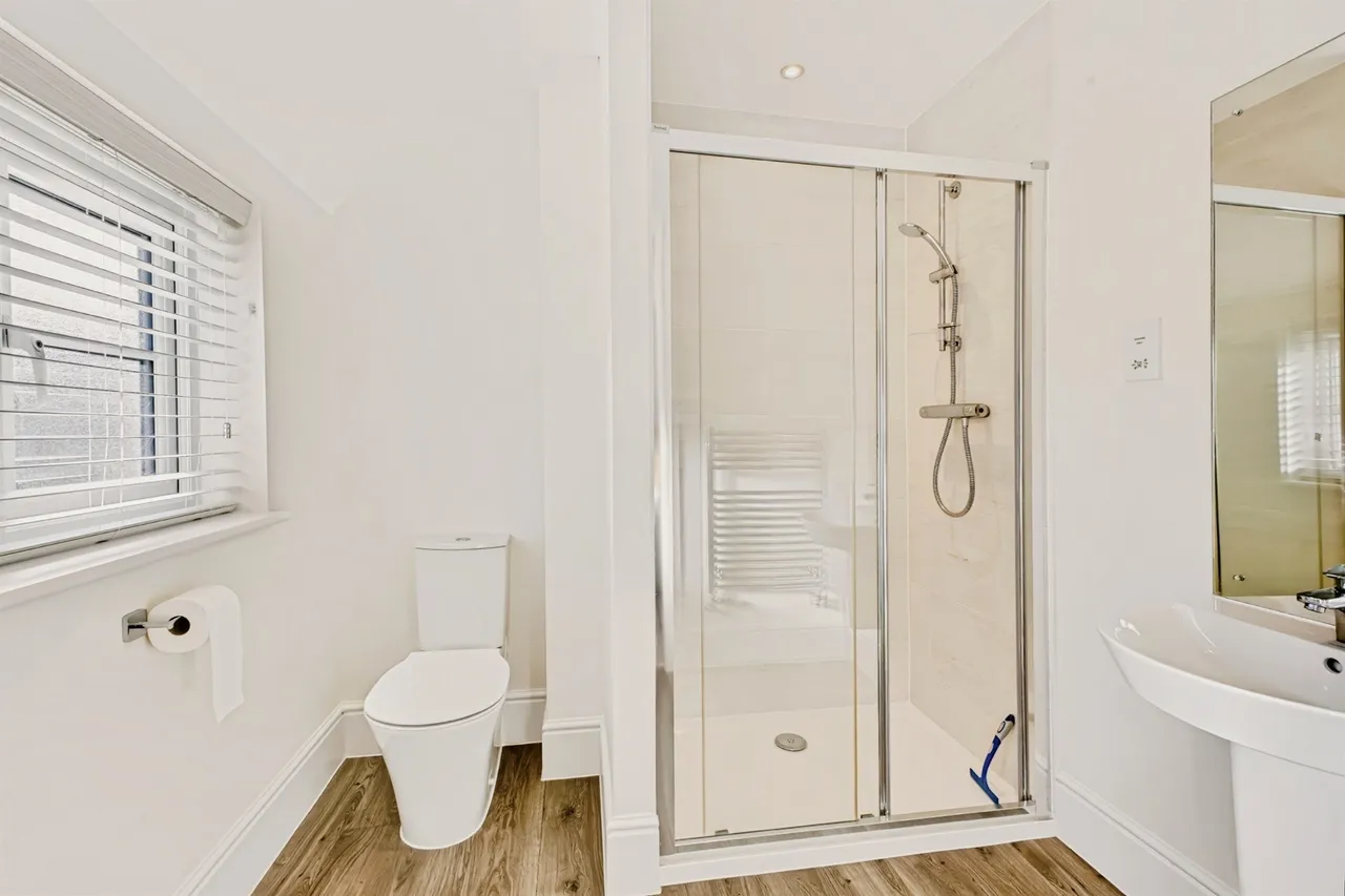 Bath Meadow, Towcester, NN12, photo 14