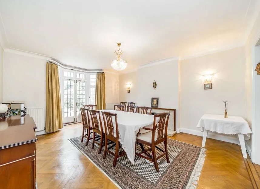 Prothero Gardens, Hendon, NW4, photo 3