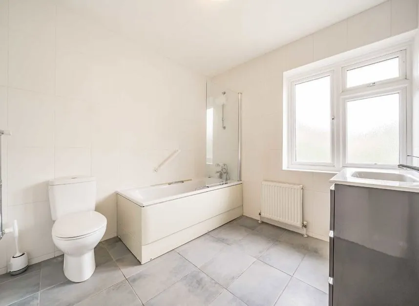 Prothero Gardens, Hendon, NW4, photo 10