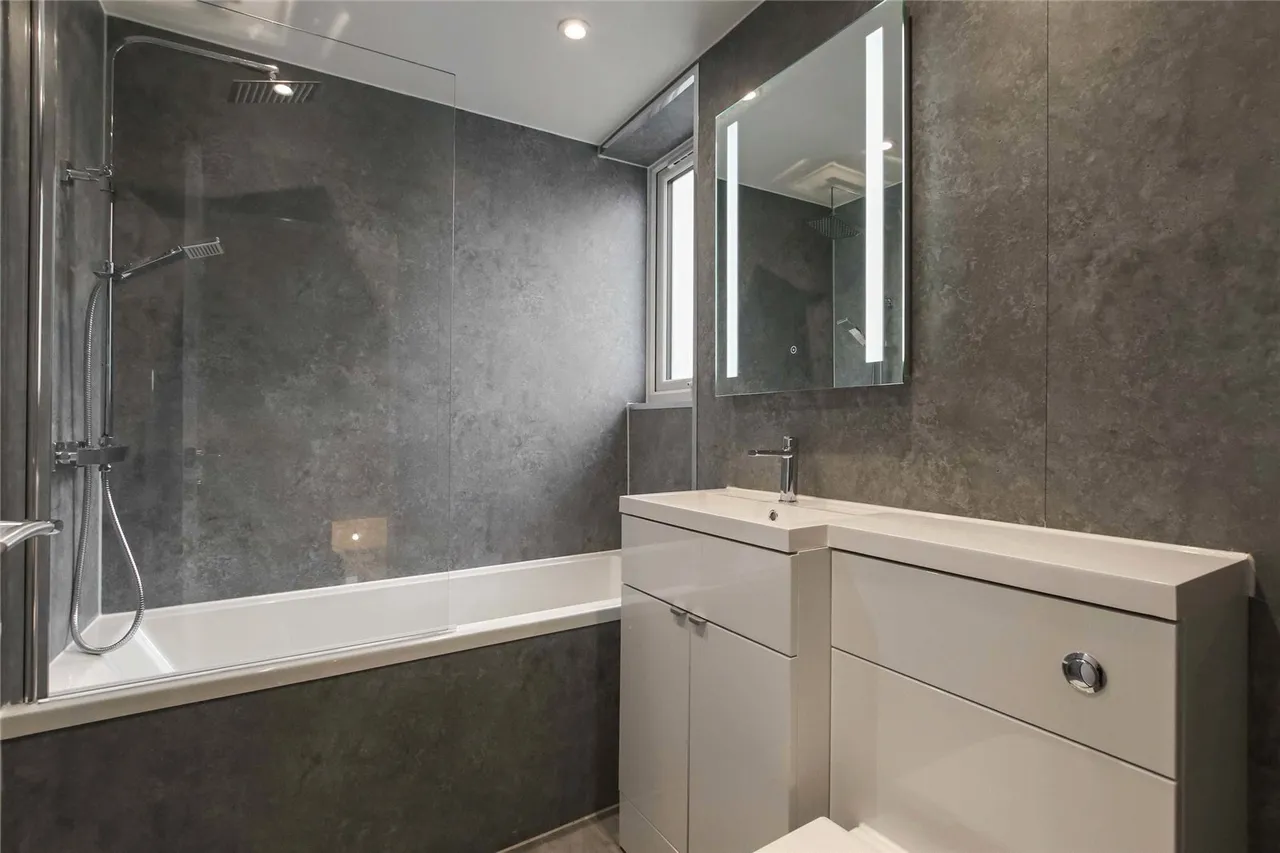 Kingsacre Road, Rutherglen, G73, photo 4