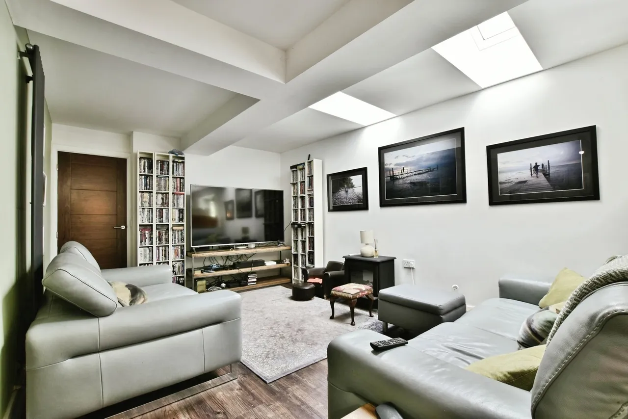 Bancroft Avenue, Cheadle Hulme, SK8, photo 6