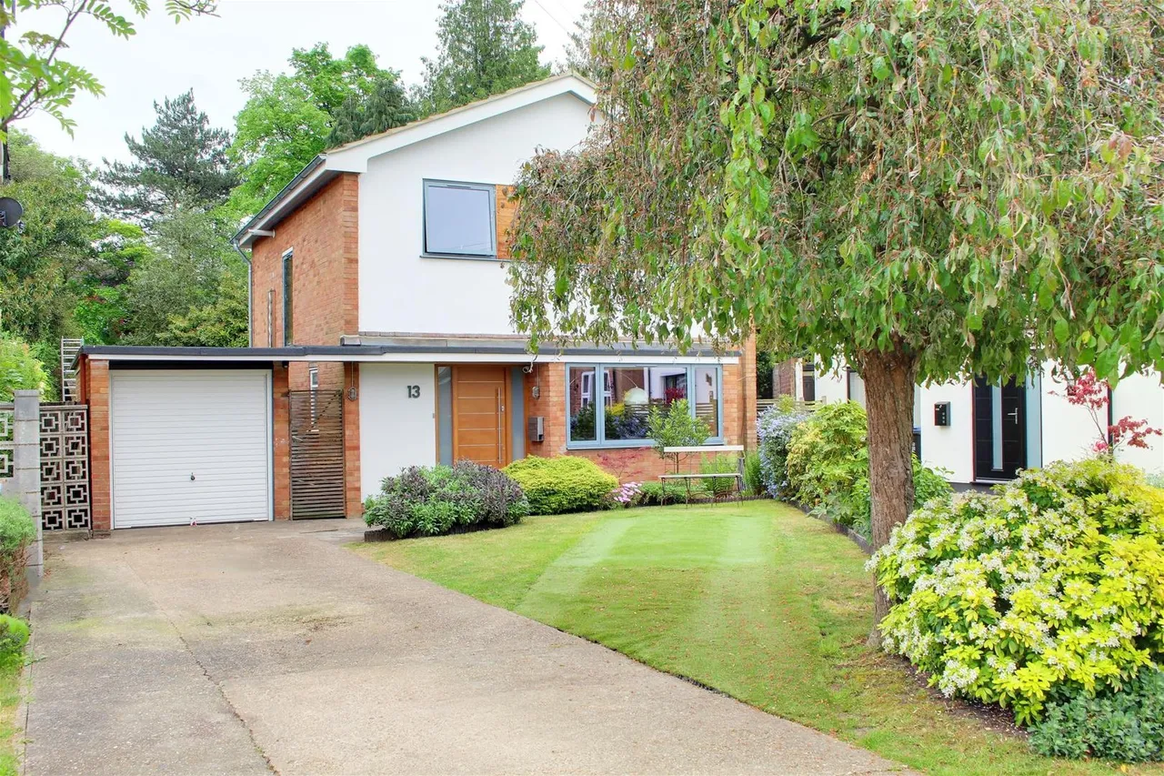3 bed house for sale — Cranmer Close, Little Heath EN6 1LB