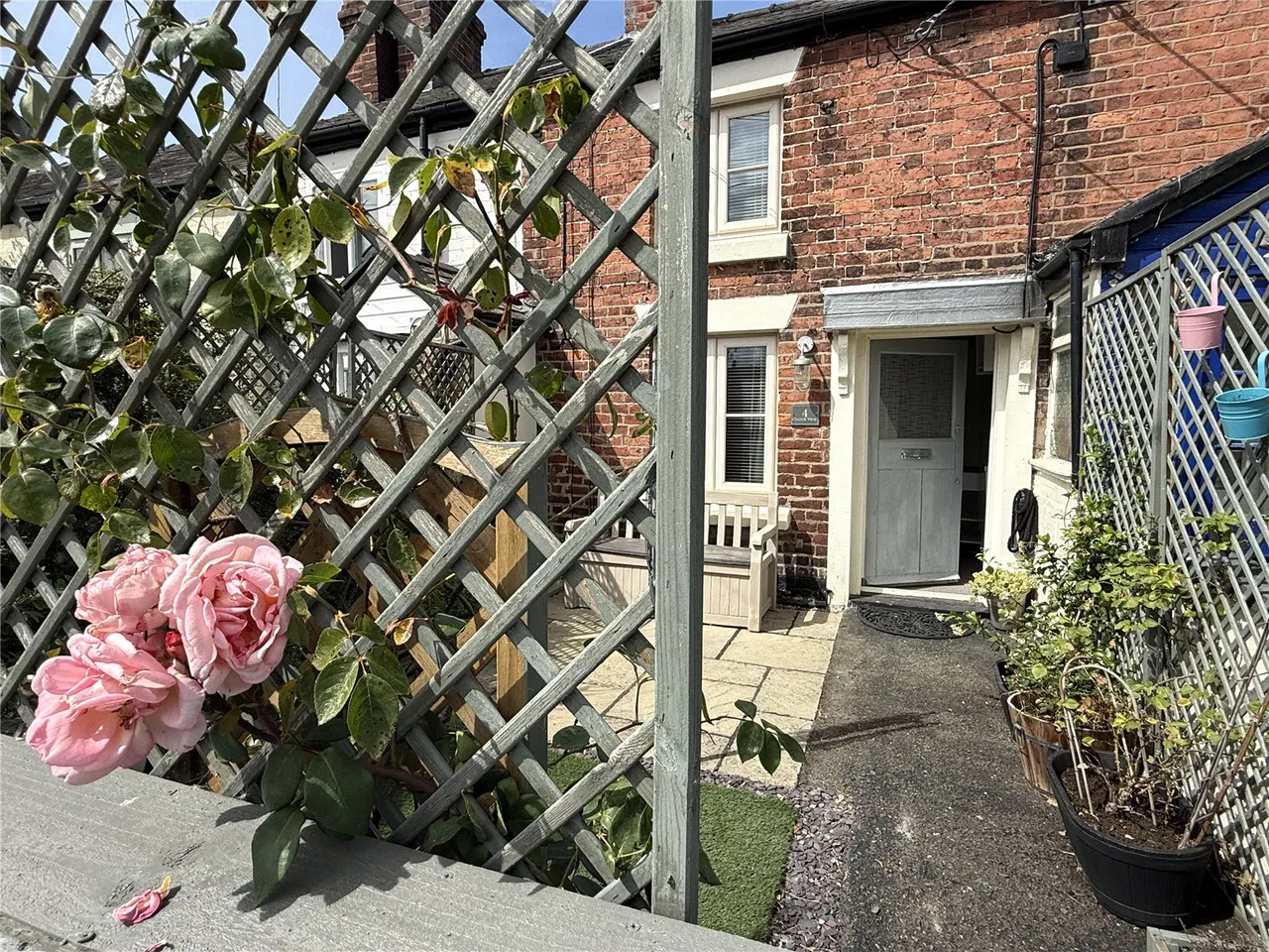 Church Lane, Llansantffraid, photo 15