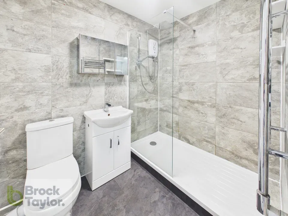 Stockwell Court, Haywards Heath, RH16, photo 11