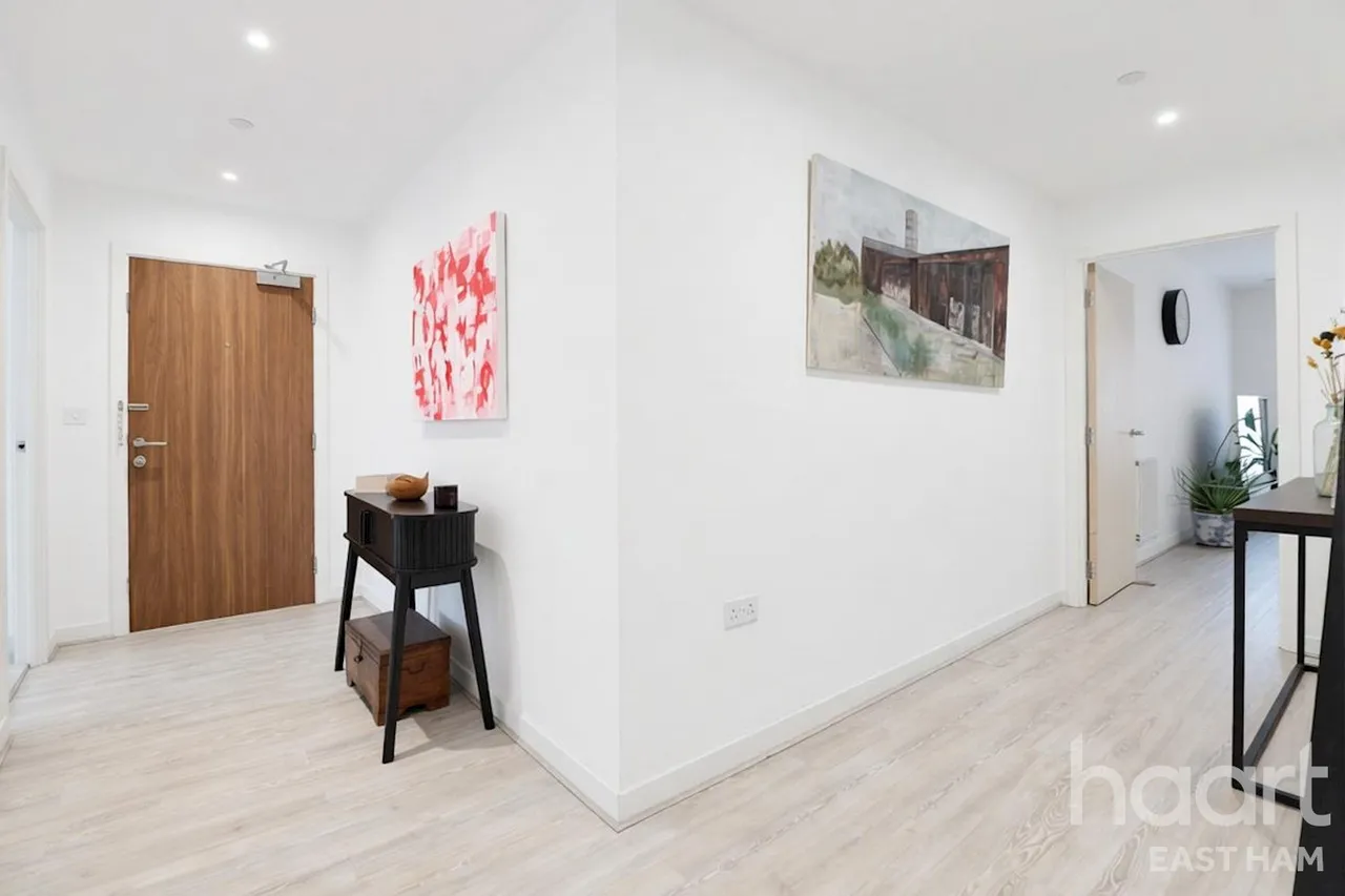 Ironworks Way, E13, photo 9