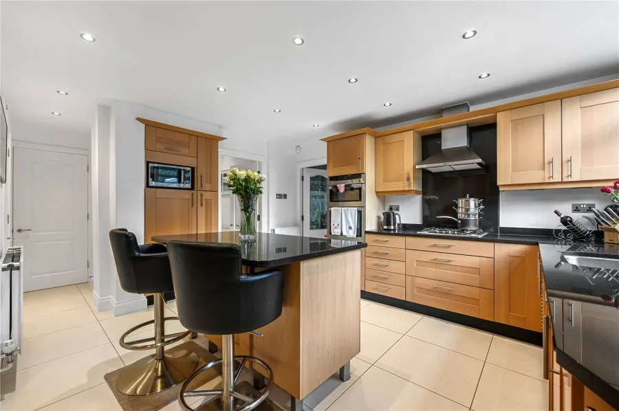 House Under Offer with 3 bedrooms in Bishop's Stortford, CM23, photo 23
