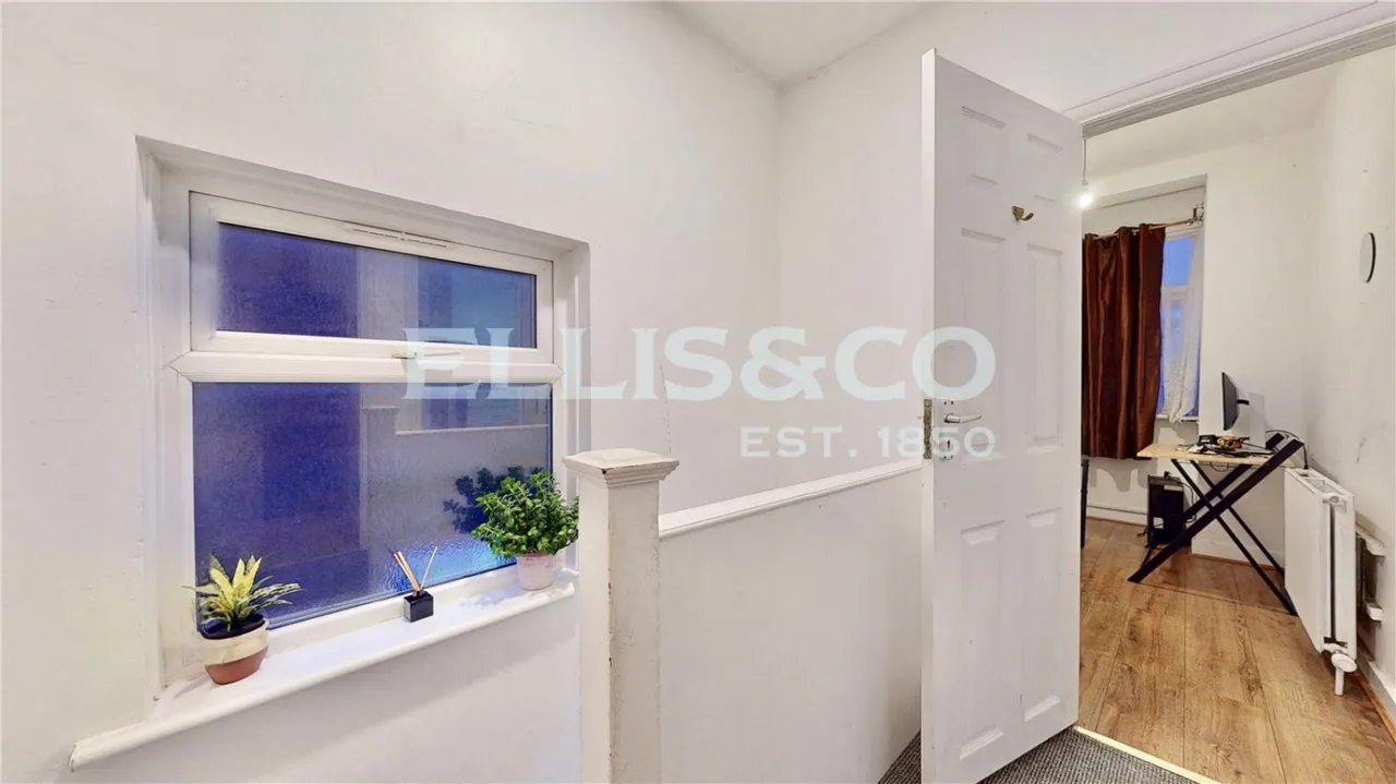 Dennis Avenue, Wembley, HA9, photo 7