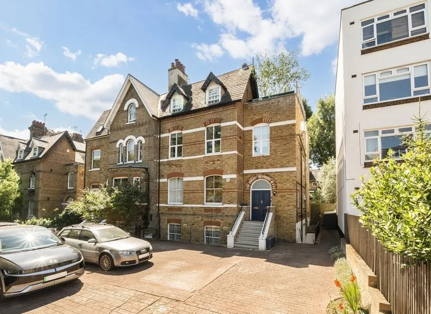 3 bed flat for sale — Archway Road, Highgate, N6