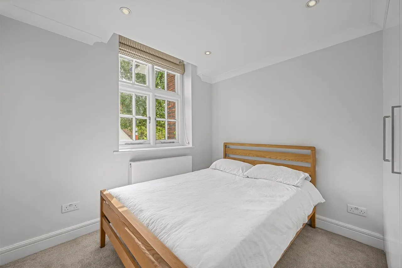 Eton Avenue, Belsize Park, NW3, photo 8