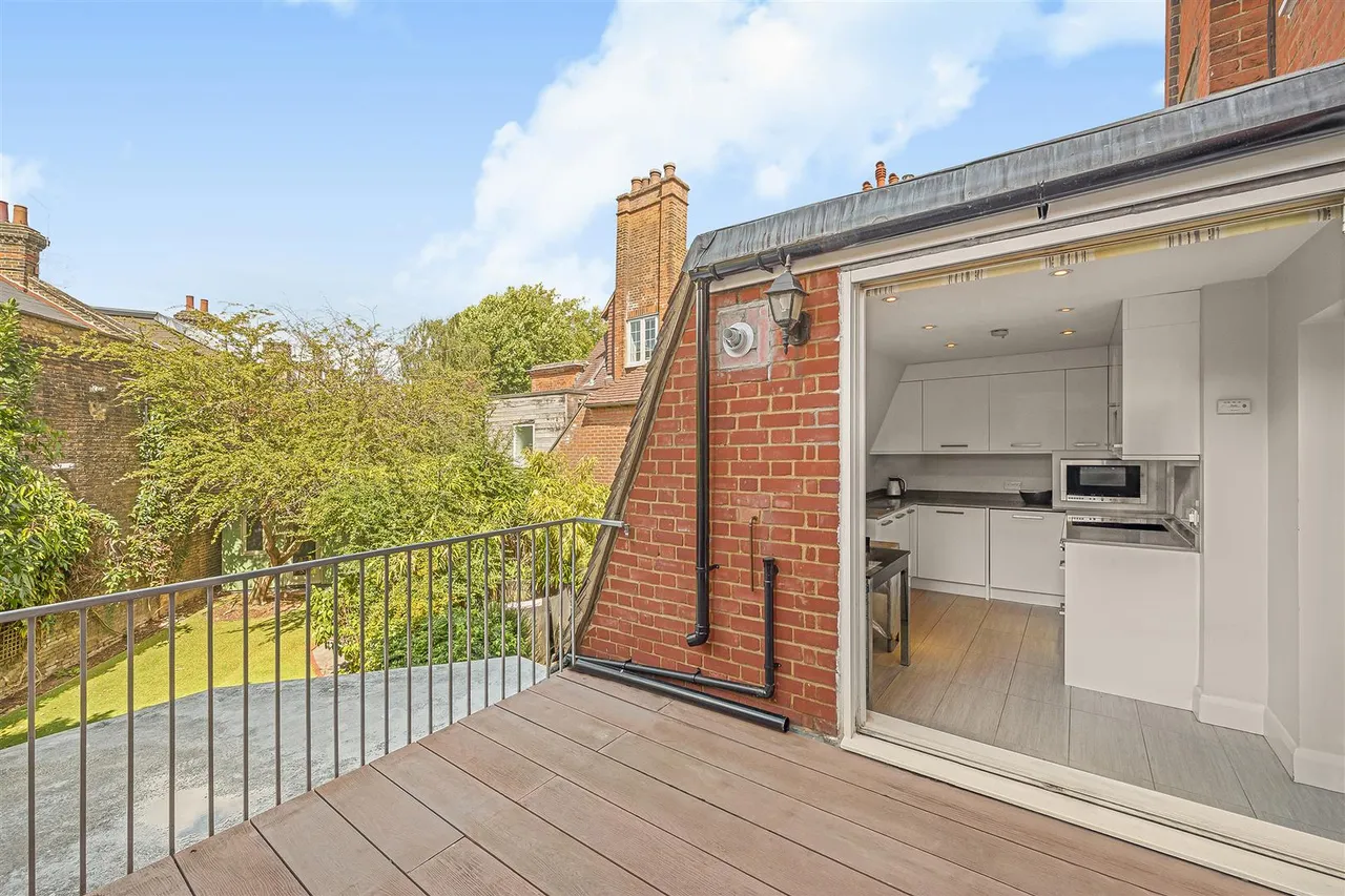 Eton Avenue, Belsize Park, NW3, photo 5