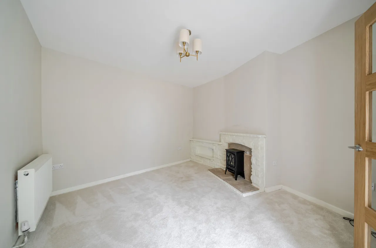 Smalewell Gardens, Pudsey, LS28, photo 7