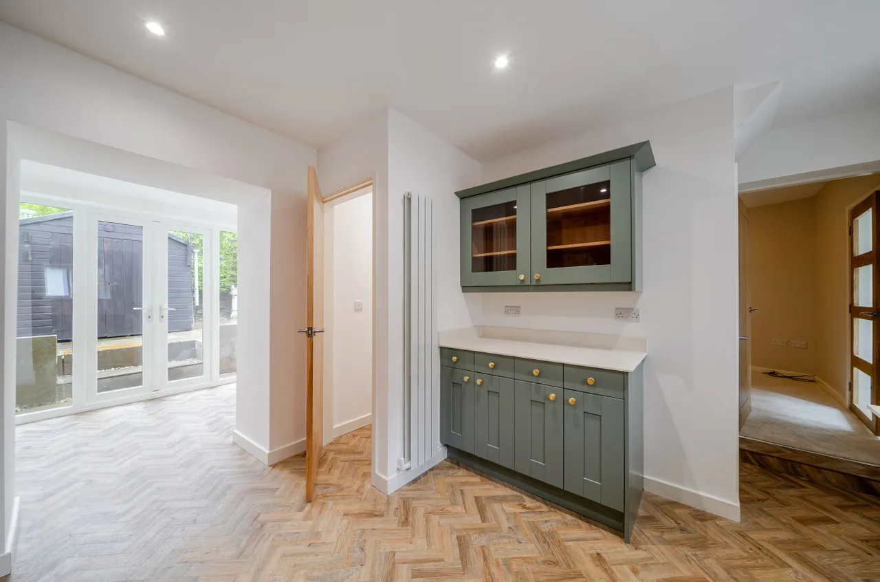 Smalewell Gardens, Pudsey, LS28, photo 4