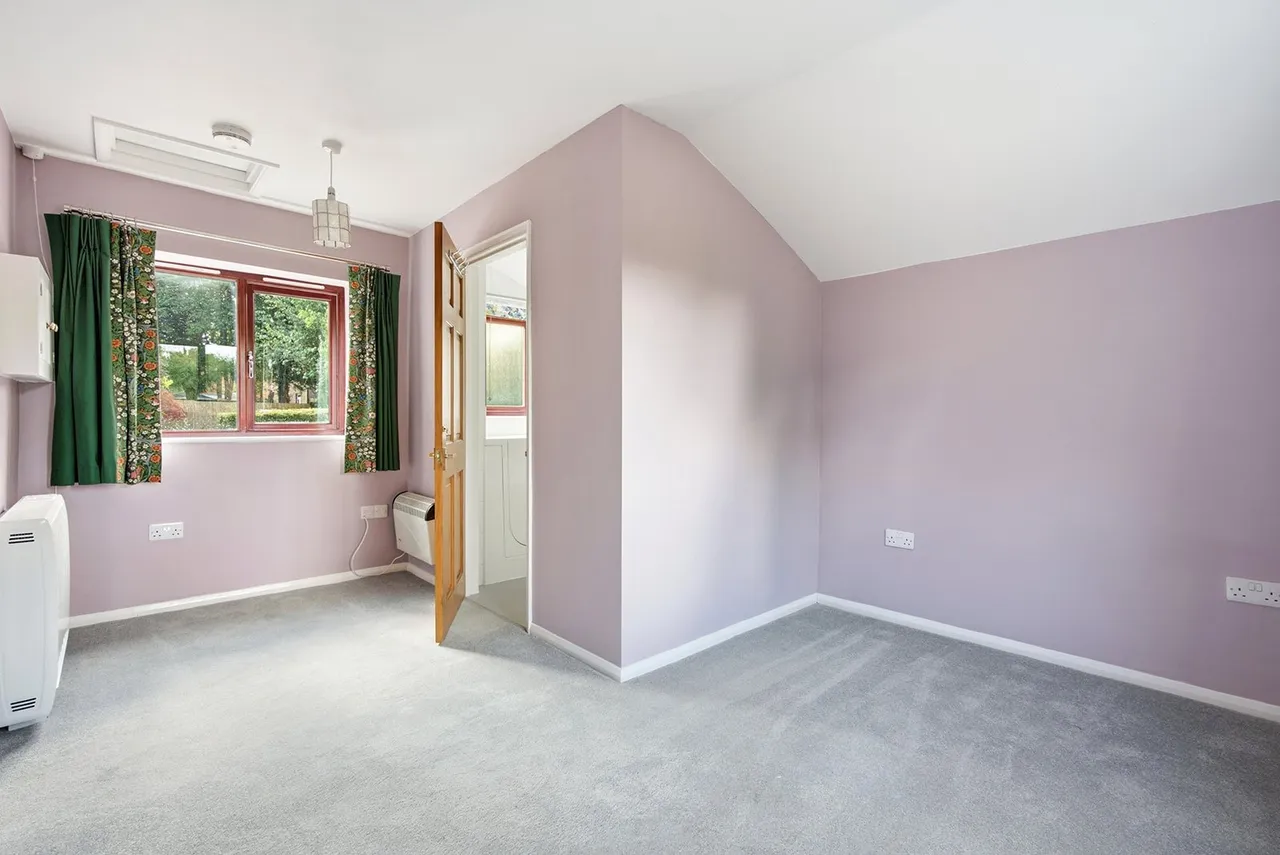 Church Road, Uxbridge, UB8, photo 6