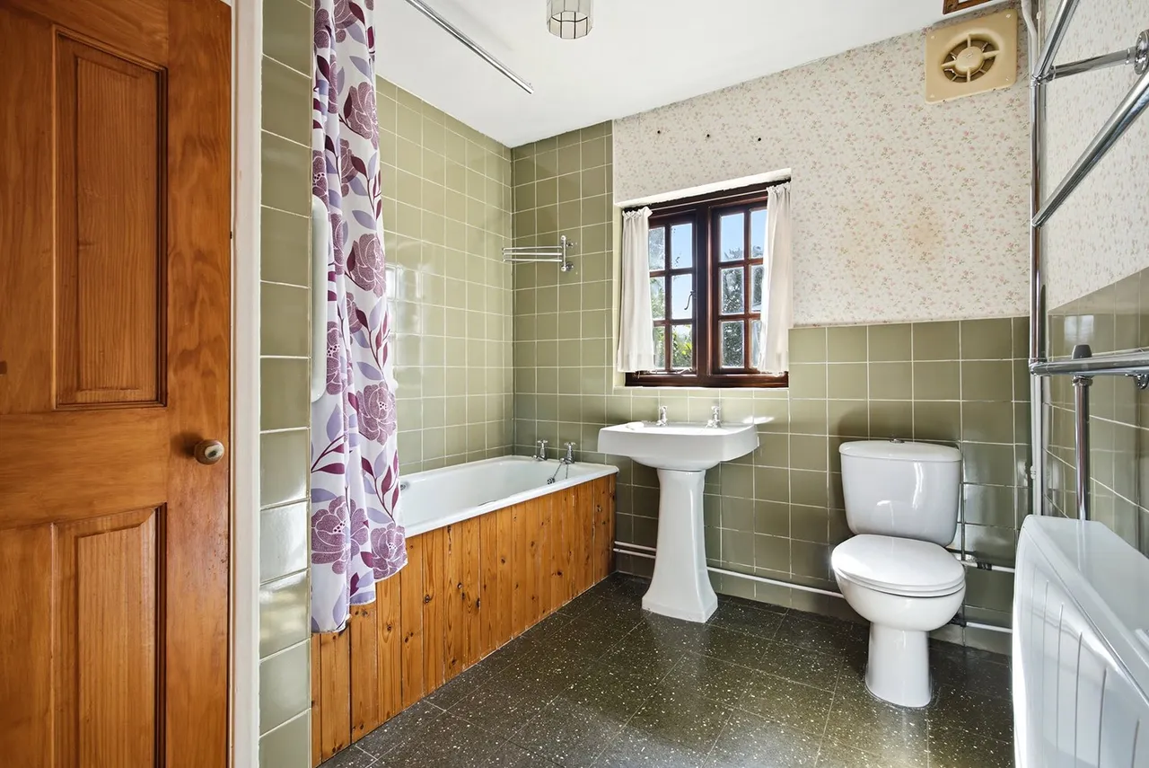 Church Road, Uxbridge, UB8, photo 11