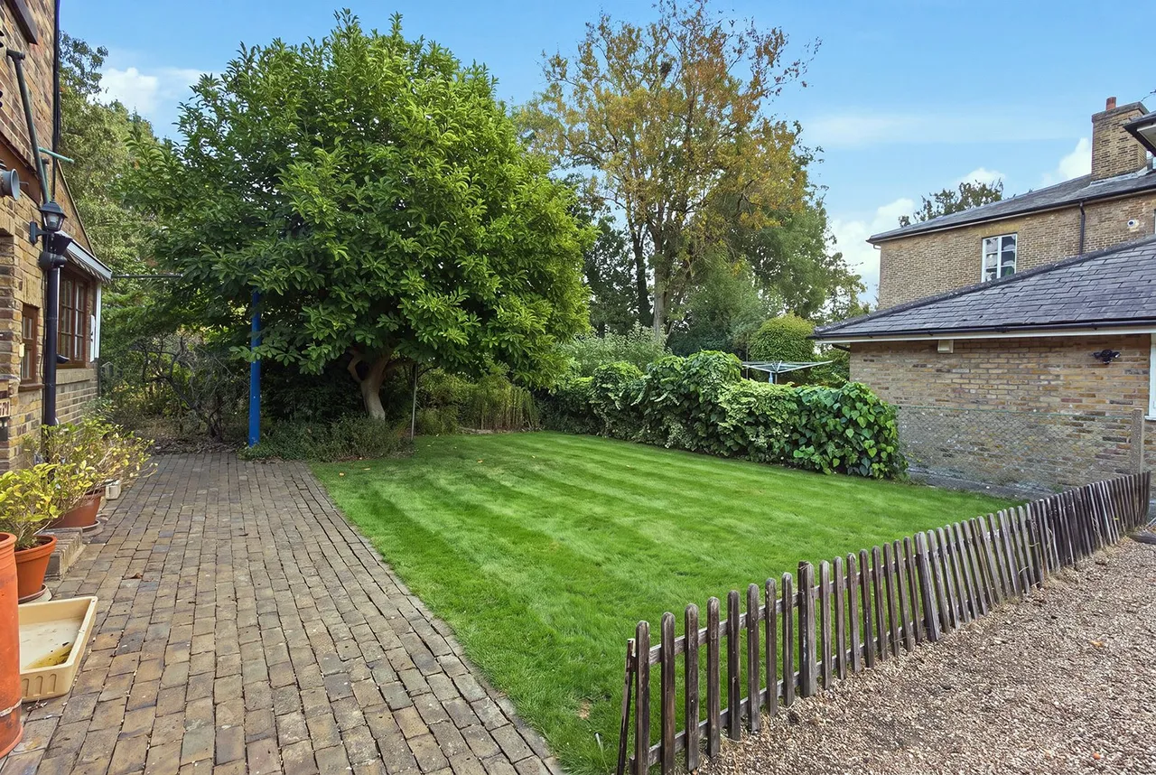 Church Road, Uxbridge, UB8, photo 14